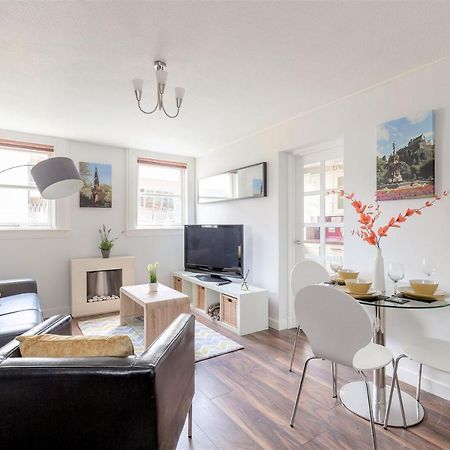 Stunning 1 Bed At Holyrood Palace & Arthurs Seat Эдинбург Экстерьер фото