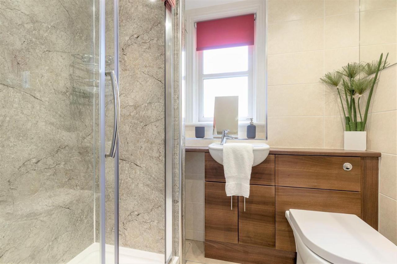 Stunning 1 Bed At Holyrood Palace & Arthurs Seat Эдинбург Экстерьер фото