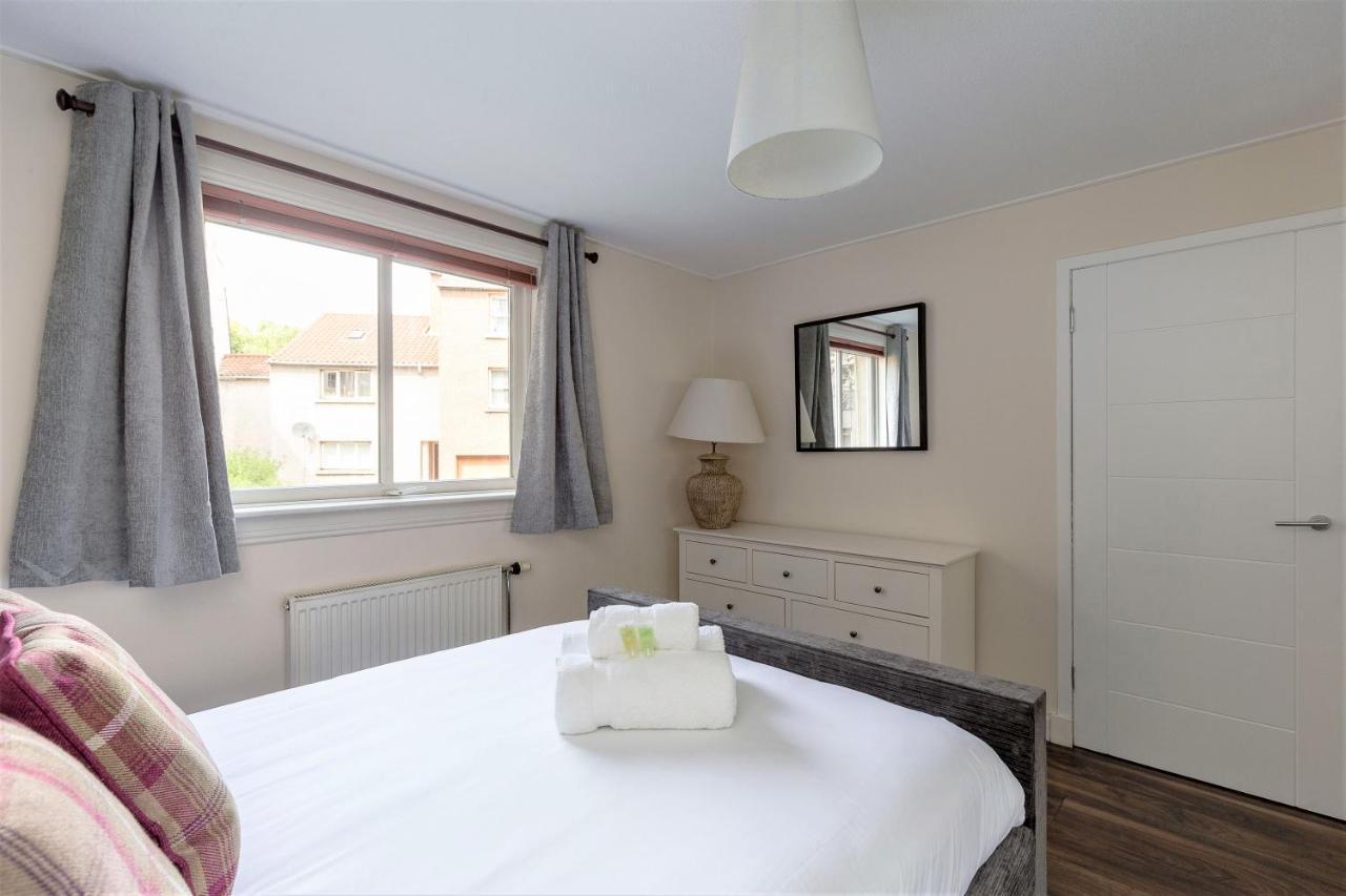 Stunning 1 Bed At Holyrood Palace & Arthurs Seat Эдинбург Экстерьер фото